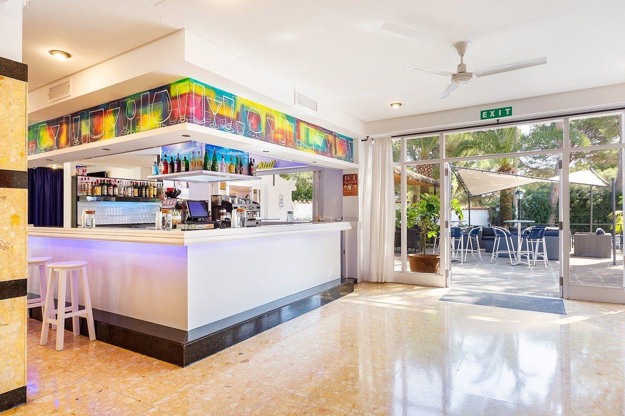 Hotel Cala Murada Cala Murada  Exteriör bild